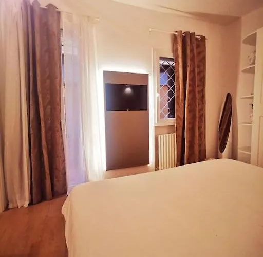 Masca53 Boutique * Μπολόνια