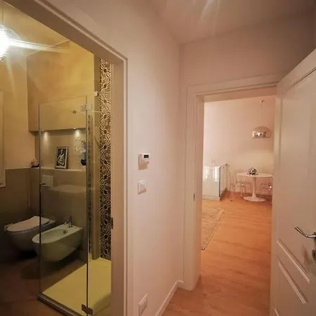 Masca53 Boutique * Bolonya